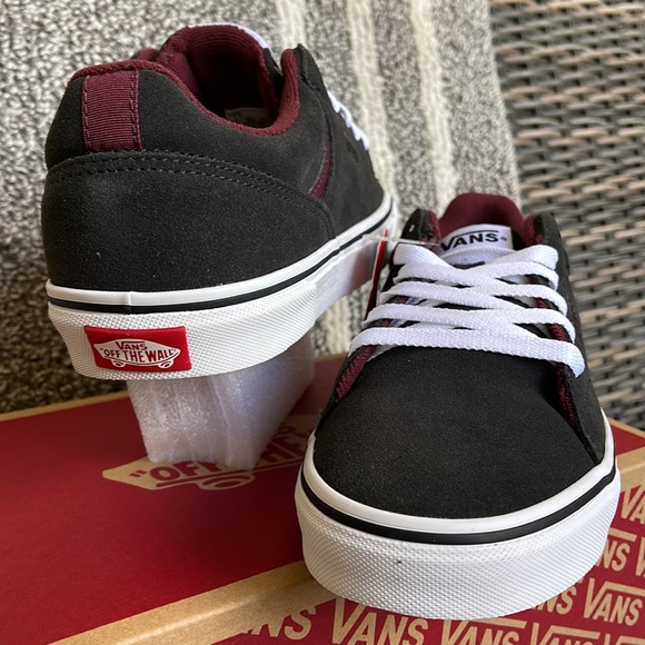 Vans Seldan Suede Raven/White WMNS - Picture 10 of 16